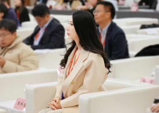 云图片